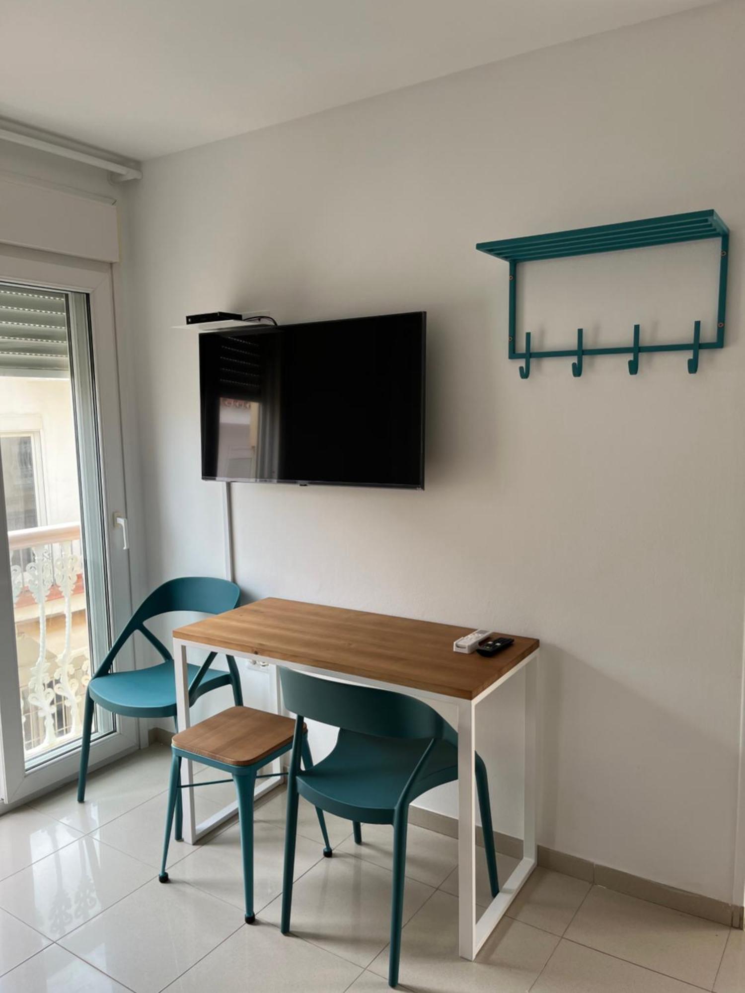 Apartamentos La Proa 토레몰리노스 외부 사진